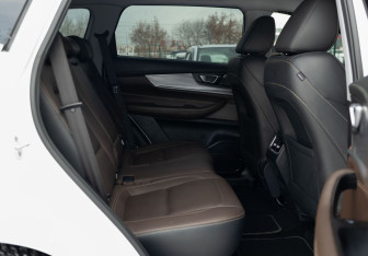 Подержанный автомобиль Chery Tiggo 8 Pro 2022 года (22 фото)