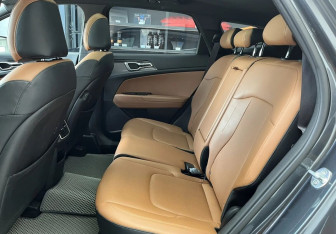 Подержанный автомобиль Kia Sportage 2021 года (15 фото)