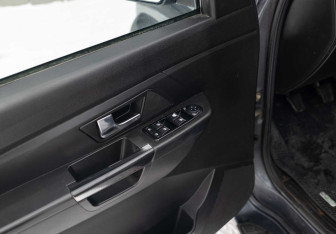 Подержанный автомобиль УАЗ Patriot 2016 года (18 фото)