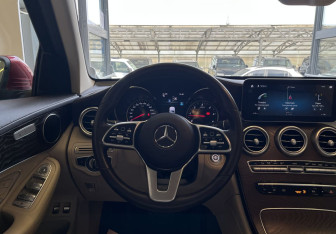 Подержанный автомобиль Mercedes-Benz GLC Coupe 2019 года (11 фото)