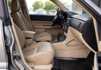 Подержанный автомобиль Subaru Forester Suv 2006 года (19 фото)