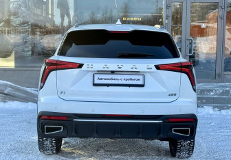 Подержанный автомобиль Haval F7 2024 года (6 фото)