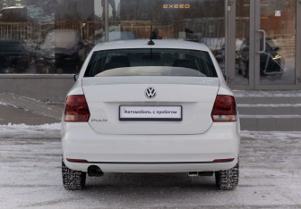 Подержанный автомобиль Volkswagen Polo Sedan 2020 года (6 фото)