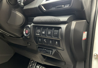 Подержанный автомобиль Subaru Forester Suv 2021 года (18 фото)