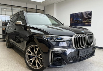 Подержанный автомобиль BMW X7 2019 года (3 фото)