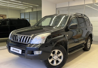 Подержанный автомобиль Toyota Land Cruiser Prado 2007 года (1 фото)