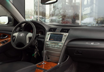 Подержанный автомобиль Toyota Camry Sedan 2008 года (10 фото)