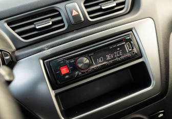 Подержанный автомобиль Kia Rio Sedan 2013 года (13 фото)