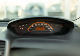 Подержанный автомобиль Honda Freed 2010 года (13 фото)