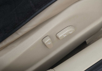 Подержанный автомобиль Nissan Teana 2008 года (18 фото)