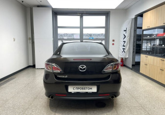 Подержанный автомобиль Mazda 6 Sedan 2011 года (6 фото)
