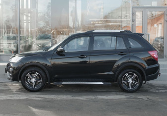 Подержанный автомобиль Lifan X60 2017 года (8 фото)