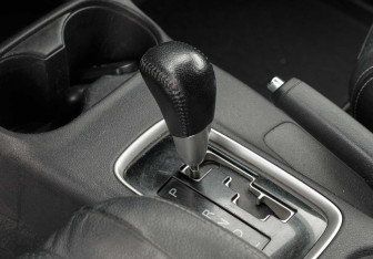 Подержанный автомобиль Mitsubishi Outlander 2016 года (15 фото)