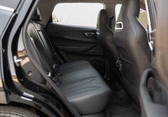 Подержанный автомобиль Chery Tiggo 4 2025 года (17 фото)