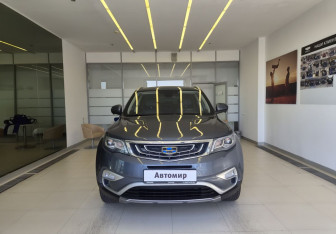 Подержанный автомобиль Geely Atlas 2020 года (2 фото)