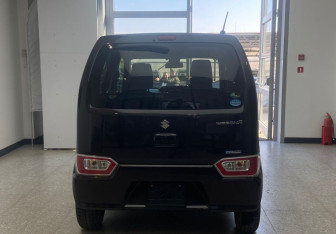 Подержанный автомобиль Suzuki Wagon R+ 2018 года (6 фото)
