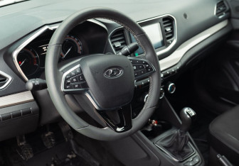 Подержанный автомобиль LADA (ВАЗ) Vesta Sedan 2023 года (11 фото)