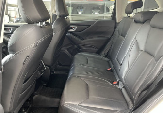 Подержанный автомобиль Subaru Forester Suv 2020 года (13 фото)