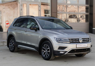 Подержанный автомобиль Volkswagen Tiguan 2019 года (3 фото)