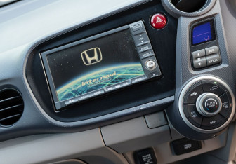 Подержанный автомобиль Honda Insight Hatchback 2009 года (14 фото)