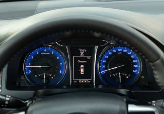 Подержанный автомобиль Toyota Camry Sedan 2016 года (13 фото)