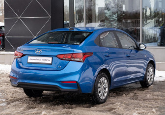 Подержанный автомобиль Hyundai Solaris Sedan 2017 года (5 фото)