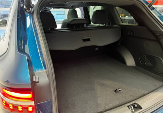 Подержанный автомобиль Geely Monjaro 2024 года (16 фото)