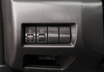 Подержанный автомобиль Mazda 3 Sedan 2007 года (17 фото)