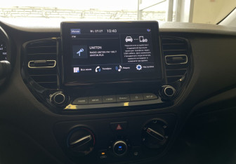 Подержанный автомобиль Hyundai Solaris Sedan 2021 года (14 фото)