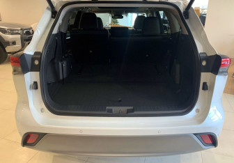 Новый Toyota Highlander 2024 (8 фото)