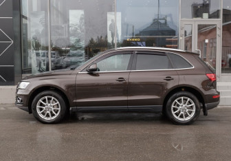 Подержанный автомобиль Audi Q5 2014 года (8 фото)