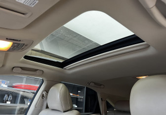 Подержанный автомобиль Lexus RX 2009 года (9 фото)