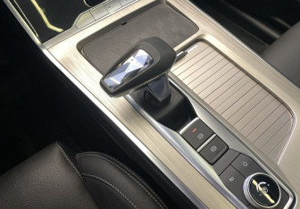 Подержанный автомобиль Exeed VX 2023 года (18 фото)