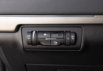 Подержанный автомобиль Exeed TXL 2022 года (20 фото)