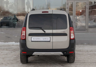 Подержанный автомобиль LADA (ВАЗ) Largus Wagon 2019 года (6 фото)