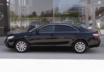 Подержанный автомобиль Toyota Camry Sedan 2008 года (8 фото)