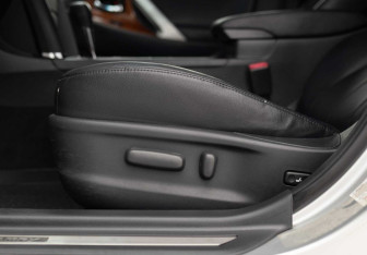 Подержанный автомобиль Toyota Camry Sedan 2007 года (18 фото)