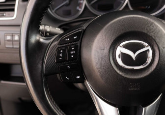 Подержанный автомобиль Mazda CX-5 2016 года (12 фото)