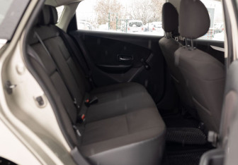 Подержанный автомобиль Nissan Almera Sedan 2014 года (15 фото)