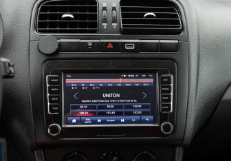 Подержанный автомобиль Volkswagen Polo Sedan 2017 года (14 фото)