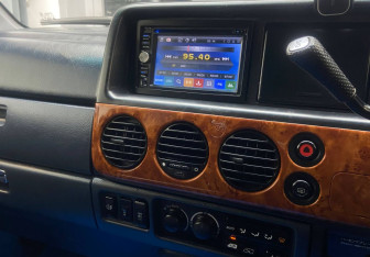 Подержанный автомобиль Honda Stepwgn 2000 года (10 фото)