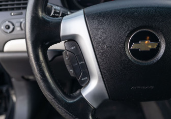 Подержанный автомобиль Chevrolet Epica 2010 года (12 фото)