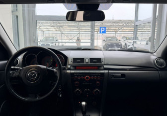 Подержанный автомобиль Mazda 3 Sedan 2008 года (8 фото)