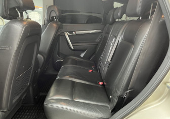 Подержанный автомобиль Chevrolet Captiva 2008 года (13 фото)