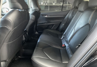 Подержанный автомобиль Toyota Camry Sedan 2020 года (9 фото)