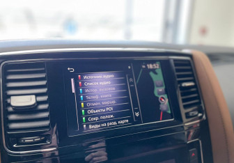 Подержанный автомобиль Infiniti QX80 2021 года (27 фото)