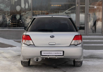 Подержанный автомобиль Subaru Impreza Wagon 2007 года (6 фото)
