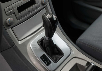 Подержанный автомобиль Ford S-MAX 2008 года (14 фото)