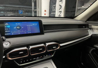 Подержанный автомобиль Jetour X70 Plus 2023 года (9 фото)