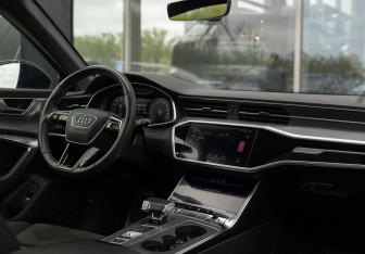 Подержанный автомобиль Audi A6 Sedan 2020 года (11 фото)